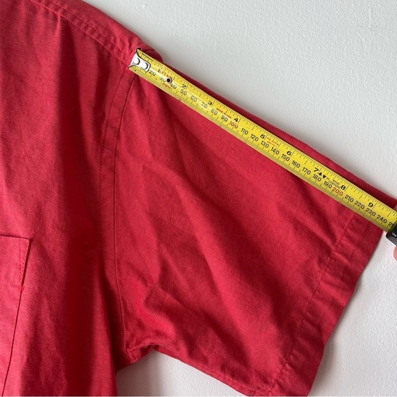 St. John’s Bay Red Short Sleeve Button-Up Size Large Worry Free Cotton Blend - Picture 8 of 11